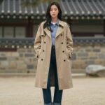 손나은이 연출한 JJ지고트 트렌치코트 캐주얼 스타일링 예시