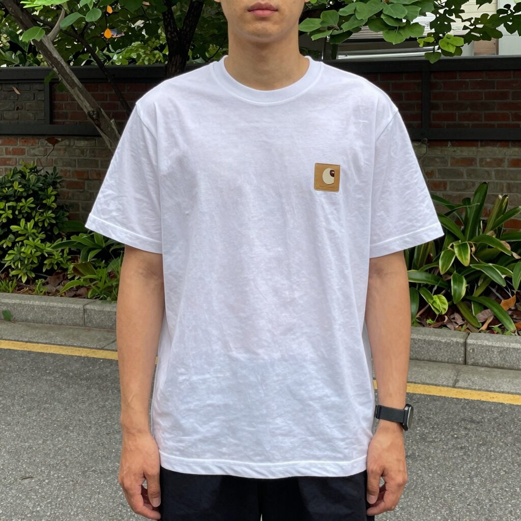 칼하트 WIP 26SS 아메리칸 스크립트 반팔 티셔츠 실물 착용샷