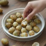 병뚜껑을 활용해 오이 소박이 칼집 내는 방법 단계별 사진