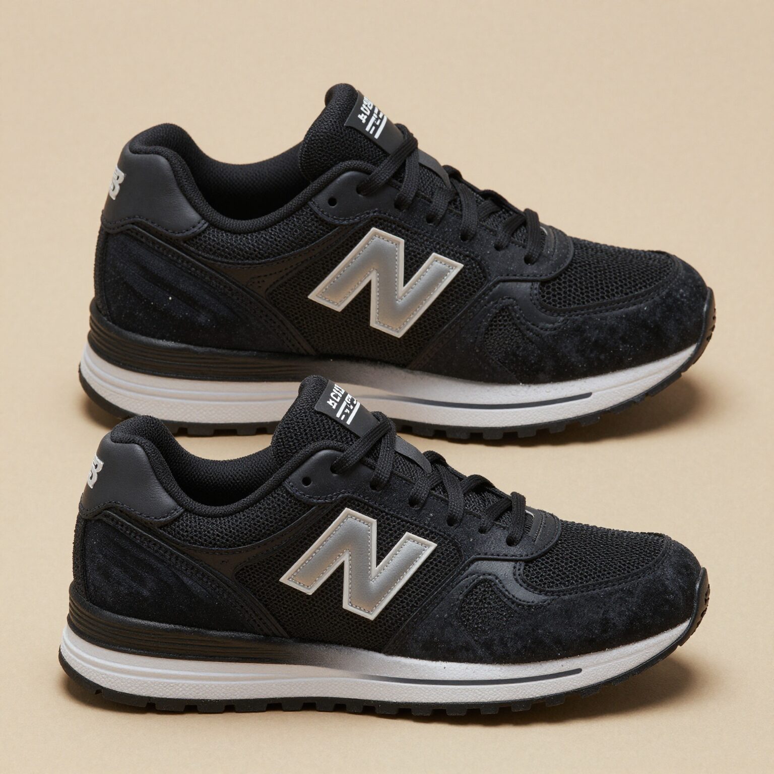 뉴발란스 프리들 920과 프리들 X 블랙 색상 실물 비교 사진