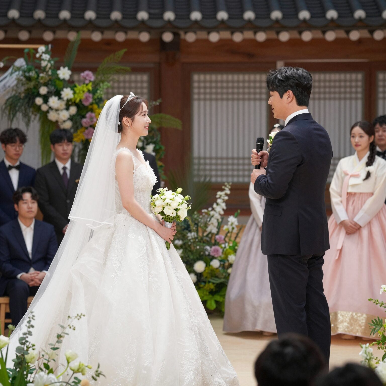 김원훈 엄지윤 가짜 결혼식 현장 사회자 이수근과 하객들