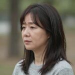 김혜수 55세 중단발 레이어드컷 스타일링