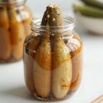 양파 오이 장아찌 완성 사진 아삭한 식감과 깊은 간장색