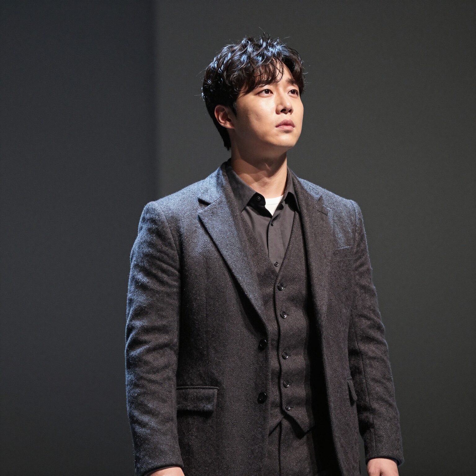 뮤지컬 엘리자벳에서 토트 역할을 연기하는 배우 박동빈