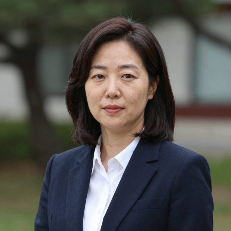 임미애 국회의원 프로필 사진 더불어민주당 비례대표 경상북도