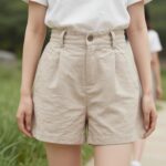 여름에 입기 좋은 하이웨스트 린넨 A라인 미니 스커트 코디 사진
