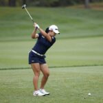 강민지 프로 미즈호 오픈 1R 2언더파 공동 10위 2026 미즈호 아메리카 오픈 1라운드에서 강민지 프로가 아이언 샷을 준비하는 모습. LPGA 투어 뉴저지 마운틴 릿지 컨트리클럽 코스의 페어웨이와 그린이 보인다.