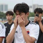 박문성 해설위원이 유튜브 생중계 도중 눈물을 흘리는 모습, 한국 축구의 위기를 이야기하며