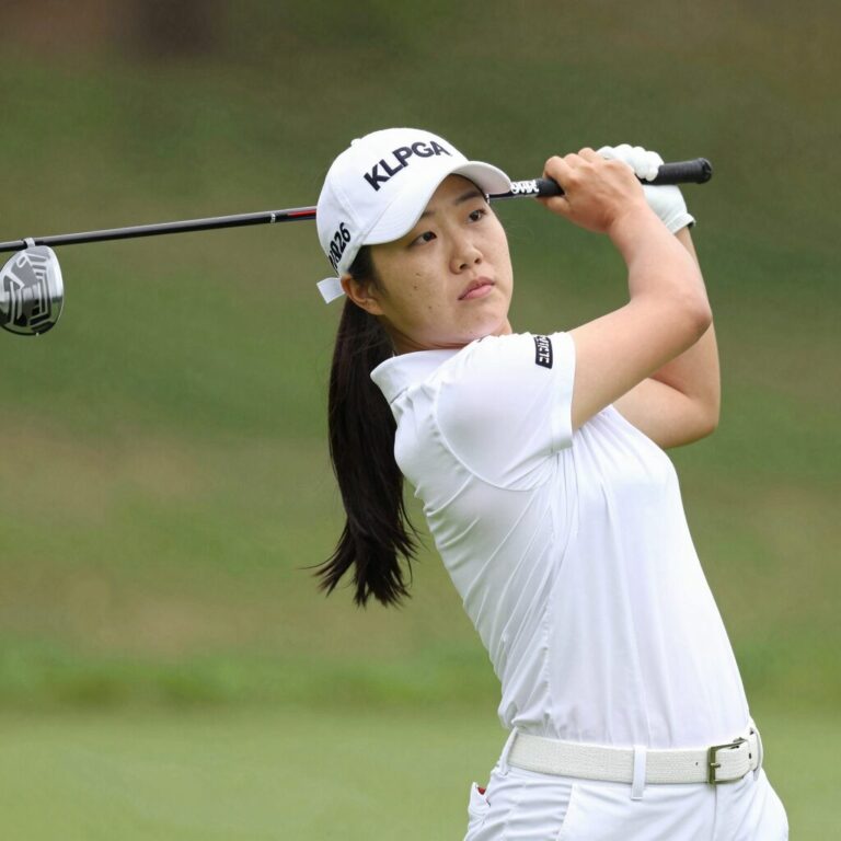 Song Euna powerful drive swing KLPGA 2026
