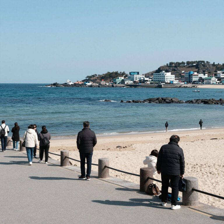 동해 한섬해변 감성바닷길에서 바라본 동해 바다 풍경