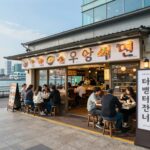 오션월드 식당 메뉴 가격 맛집 정보 비발디파크 오션월드 2층 식당가와 메뉴판 모습