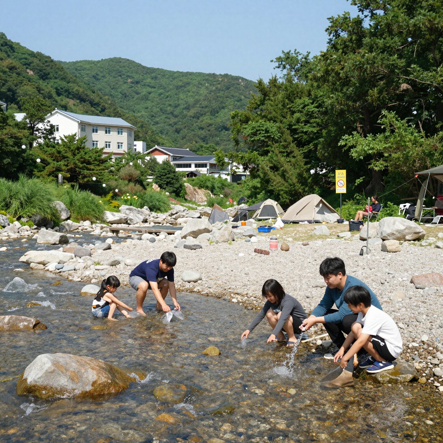 어비계곡 올래캠핑장 계곡 전경 물놀이 장면